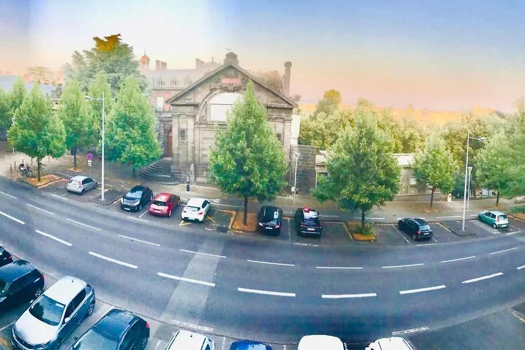 Les Terrasses De L\'Hotel Dieu contacts